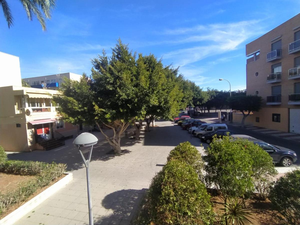 Apartamento Playa De Almeria - Playa Del Zapillo エクステリア 写真